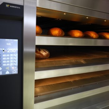 SALIMA TECHNOLOGY Targi Technologii Spożywczych Brno Czechy przeznaczone są dla czeskich i zagranicznych producentów i dostawców w dziedzinie technologii żywności, automatyzacji w przemyśle spożywczym i robotyzacji produkcji.